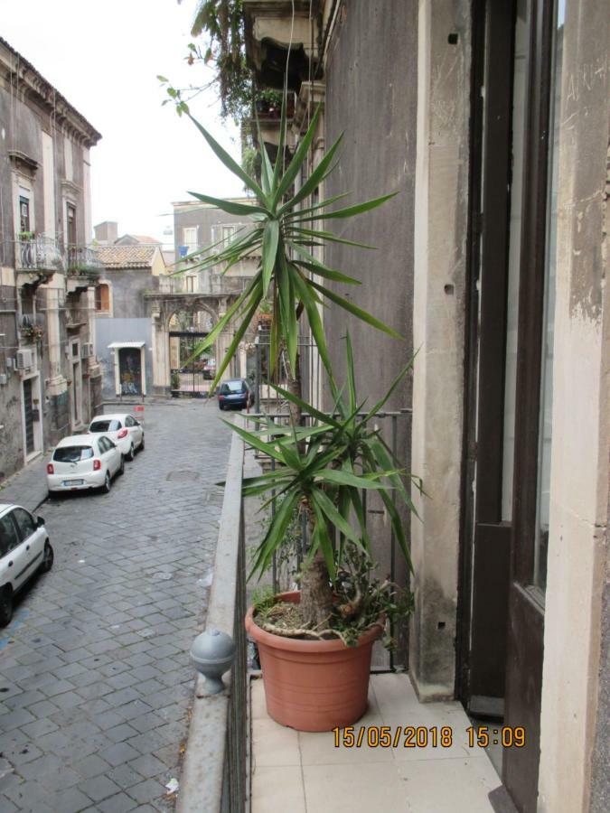 La Locanda Del Centro Storico Hotell Catania Eksteriør bilde